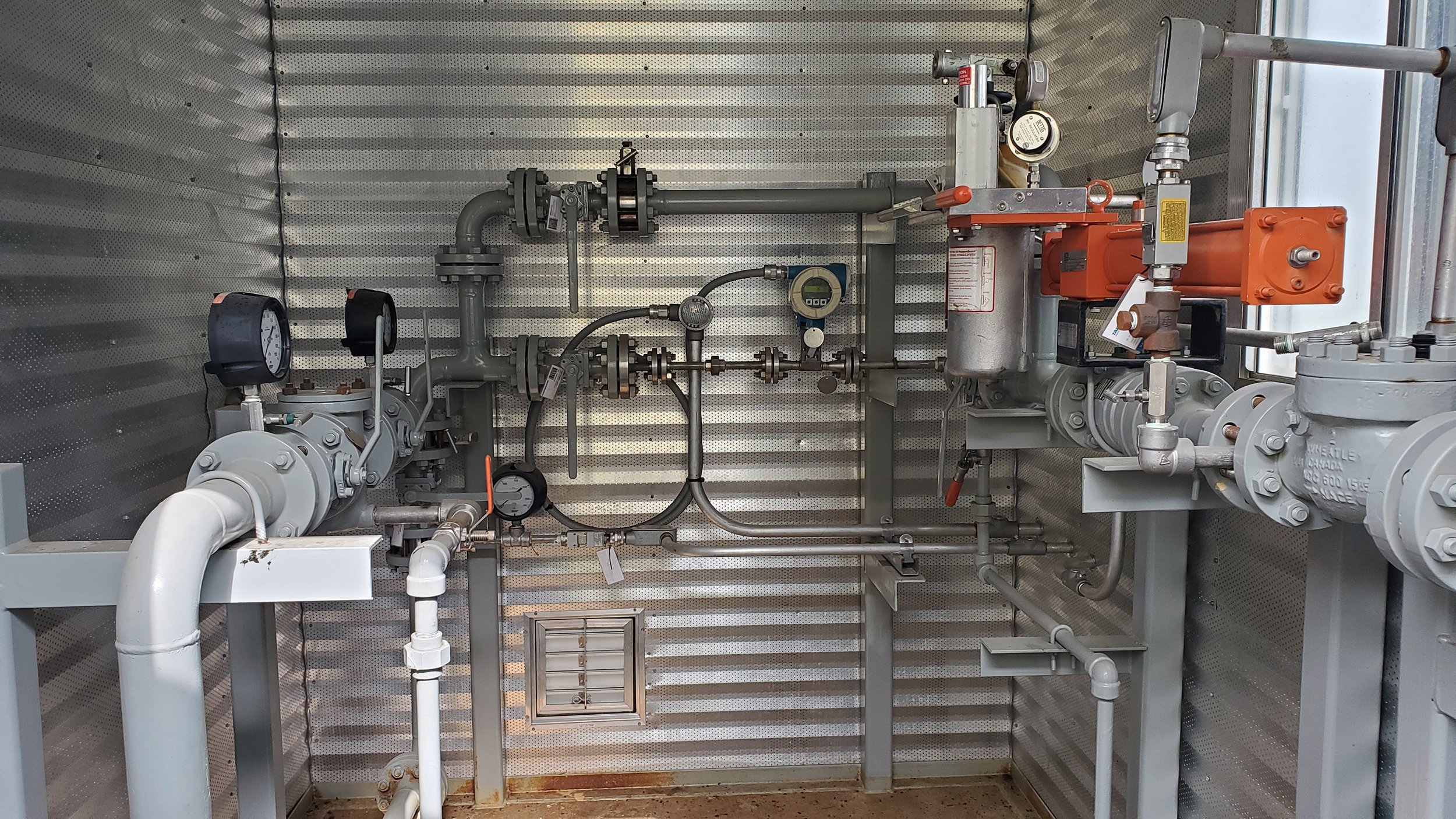 Interior 1 – used / surplus water transfer or oil transfer pump packages for sale in Alberta Interior 1 - used / surplus water transfer or oil transfer pump packages for sale in Alberta