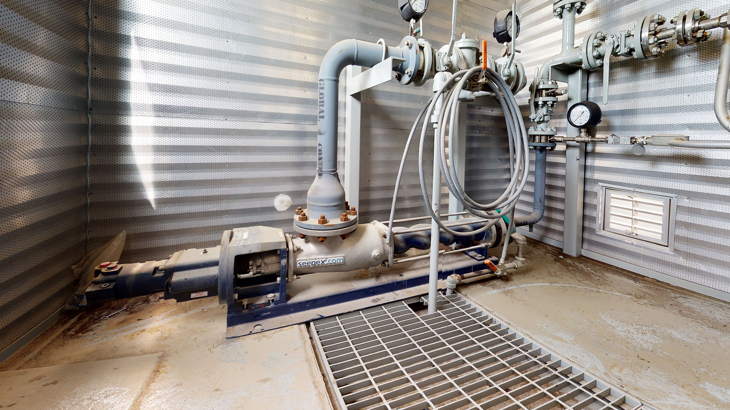 Interior 3 – used / surplus water transfer or oil transfer pump packages for sale in Alberta Interior 3 - used / surplus water transfer or oil transfer pump packages for sale in Alberta